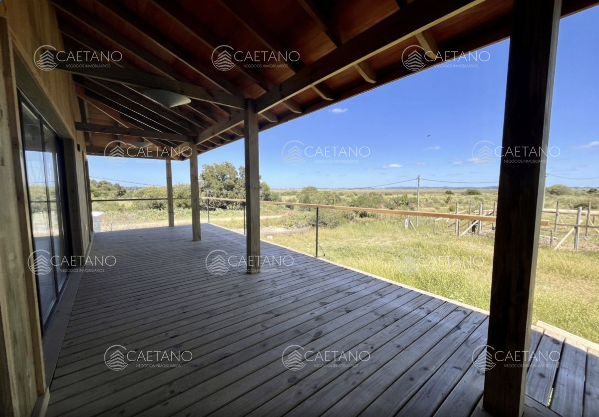 Espectacular casa en venta a estrenar en La Barra - GoPunta - Portal Inmobiliario de Punta del Este - Maldonado