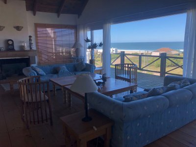 Casas en Montoya en tres plantas con Excelente vistas al Mar 