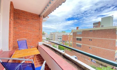 Apartamento en Peninsula Tres Dormitorios