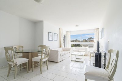 Apartamento en Venta Punta del Este dos dormitorios en Playa Mansa