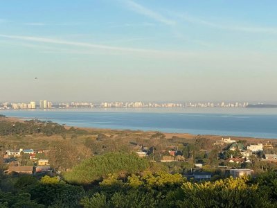 Lote en venta en Las Grutas, Punta Ballena