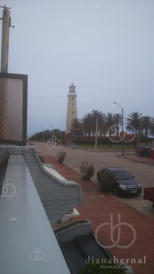 Apartamento en venta,  Puerto de Punta del Este - DBP54391A