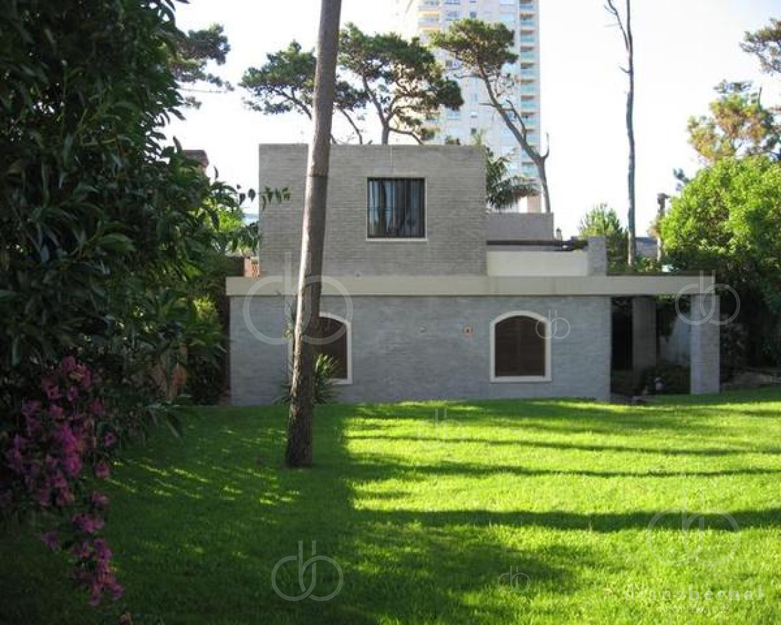 Mansa - GoPunta - Portal Inmobiliario de Punta del Este - Maldonado
