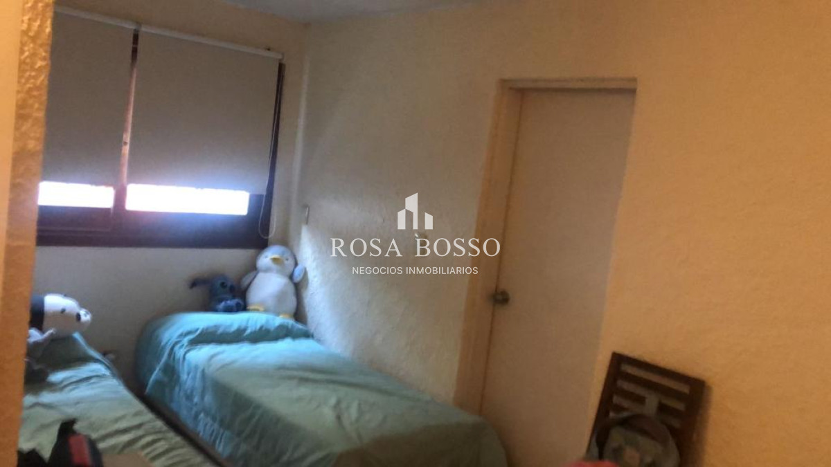 Apartamento ID.9131 - Venta Casa 5 Dormitorios con Piscina y Barbacoa en Lugano Punta del Este