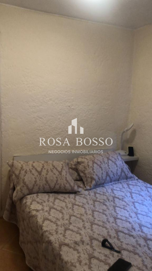 Apartamento ID.9131 - Venta Casa 5 Dormitorios con Piscina y Barbacoa en Lugano Punta del Este