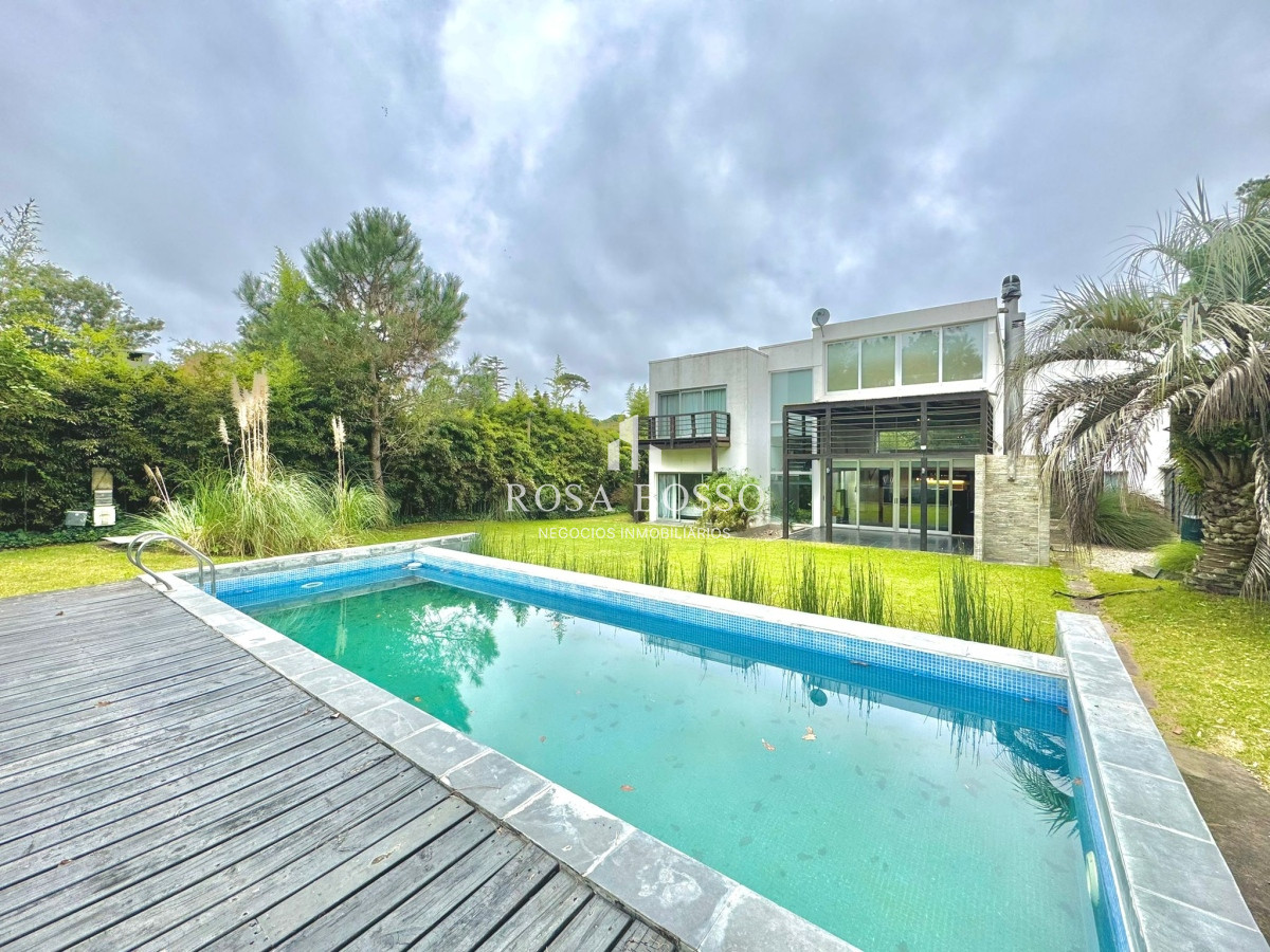 Apartamento ID.9132 - Venta Casa 3 dormitorios Punta del Este San Rafael