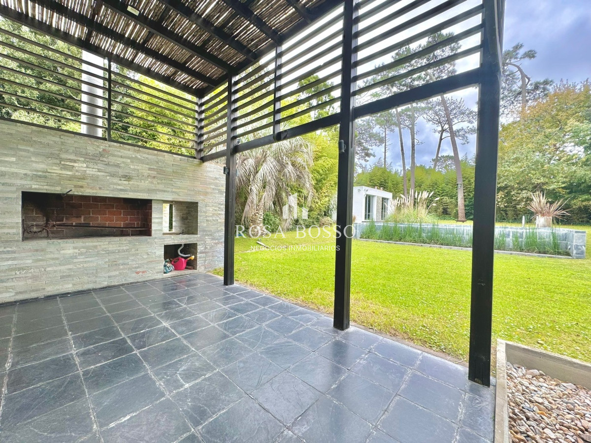 Apartamento ID.9132 - Venta Casa 3 dormitorios Punta del Este San Rafael