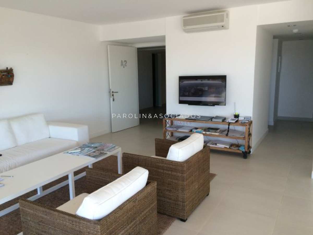 Lomo de la Ballena - GoPunta - Portal Inmobiliario de Punta del Este - Maldonado