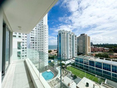 Saint Honore de un dormitorio en Venta, Playa Mansa, Punta del Este