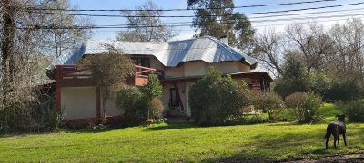 Encantadora casa en venta en el Tesoro La Barra-4 dormitorios