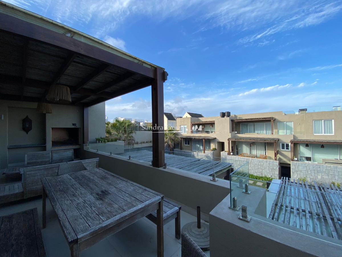 Apartamento ID.2224 - Apartamento de 3 dormitorios 2 baños