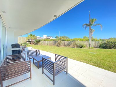 Apartamento ID.2232 - Apartamento en Venta en Manantiales Dos Dormitorios 
