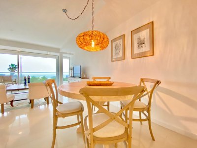 Apartamento ID.2231 - Apartamento en Manantiales Dos Dormitorios en Frente al Mar