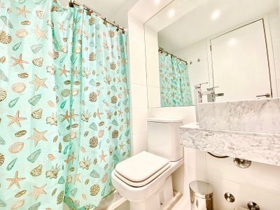 Apartamento ID.2231 - Apartamento en Manantiales Dos Dormitorios en Frente al Mar