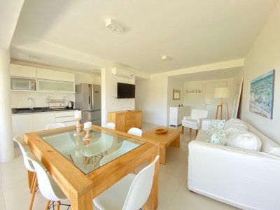 Apartamento ID.2232 - Apartamento en Venta en Manantiales Dos Dormitorios 