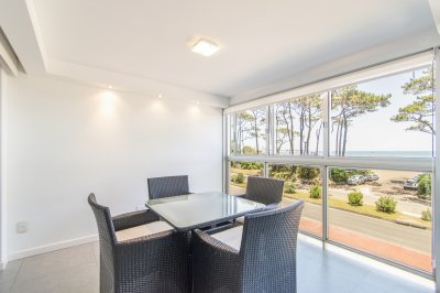 Apartamento ID.1968 - Apartamento en venta frente al mar, Punta del Este.