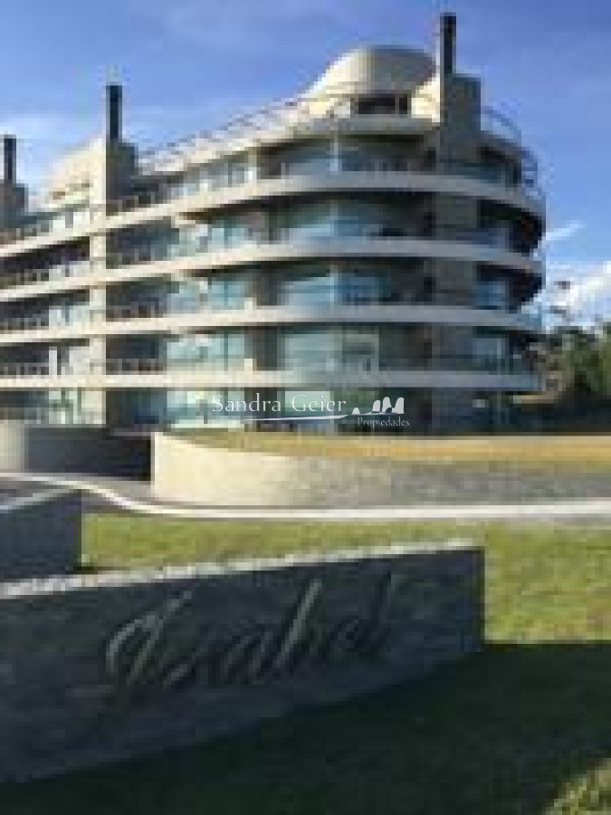 Apartamento ID.2291 - Apartamento Primera Fila Playa Mansa + Venta