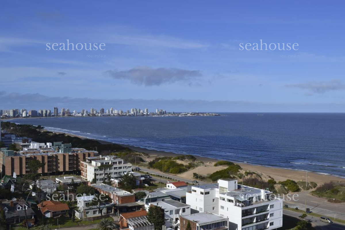 Apartamento Ref.247 - Apartamento en Le Jardin Punta del Este - Tres dormitorios