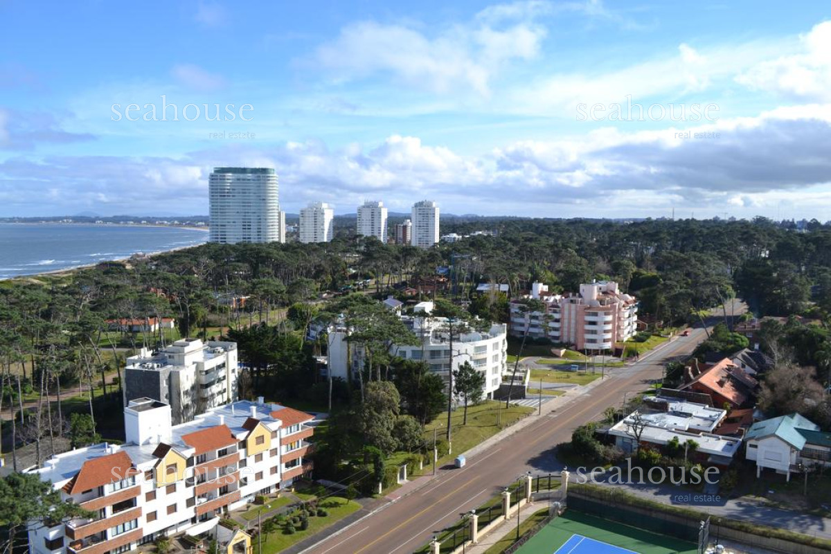 Apartamento Ref.247 - Apartamento en Le Jardin Punta del Este - Tres dormitorios
