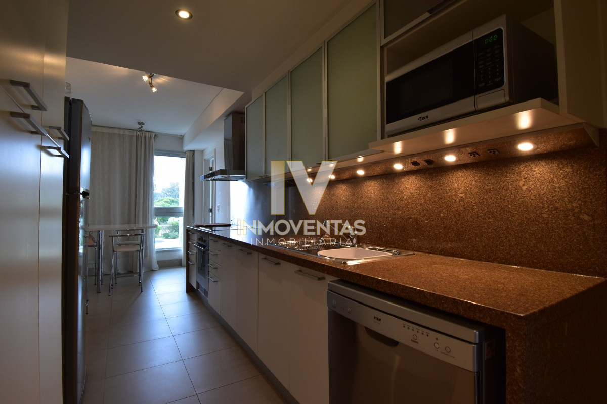 Apartamento ID.190 - Apartamento Alquiler Le Parc II, Punta del Este 