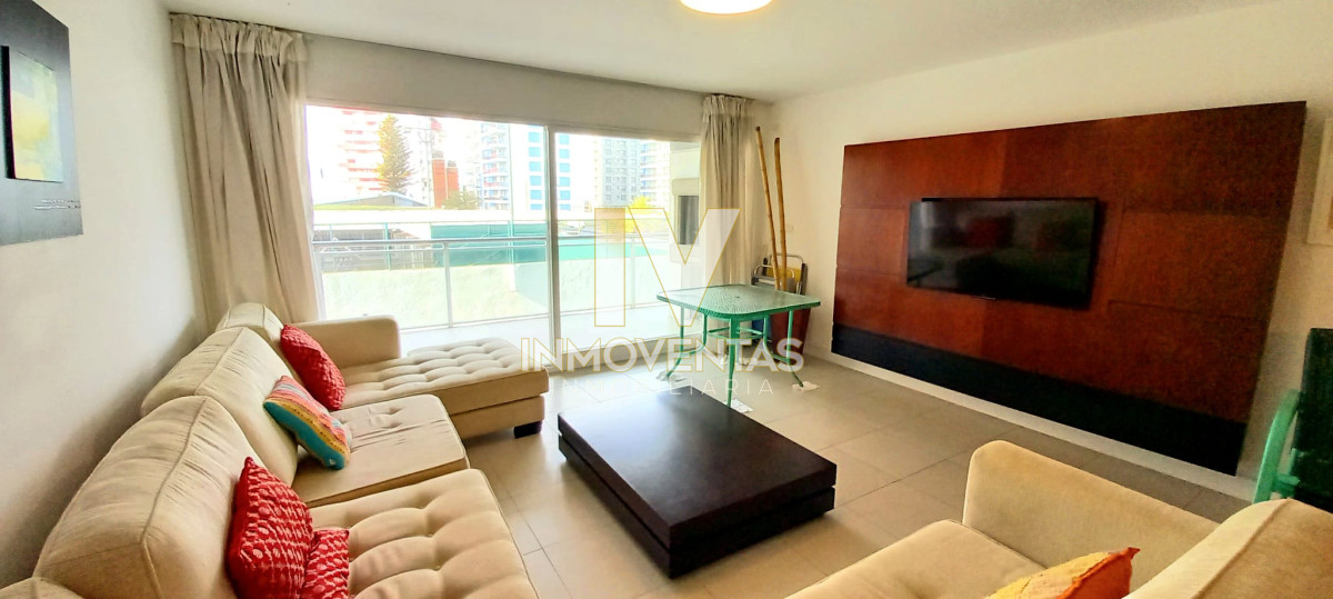 Apartamento ID.4704 - Apartamento en Brava, 3 dormitorios *