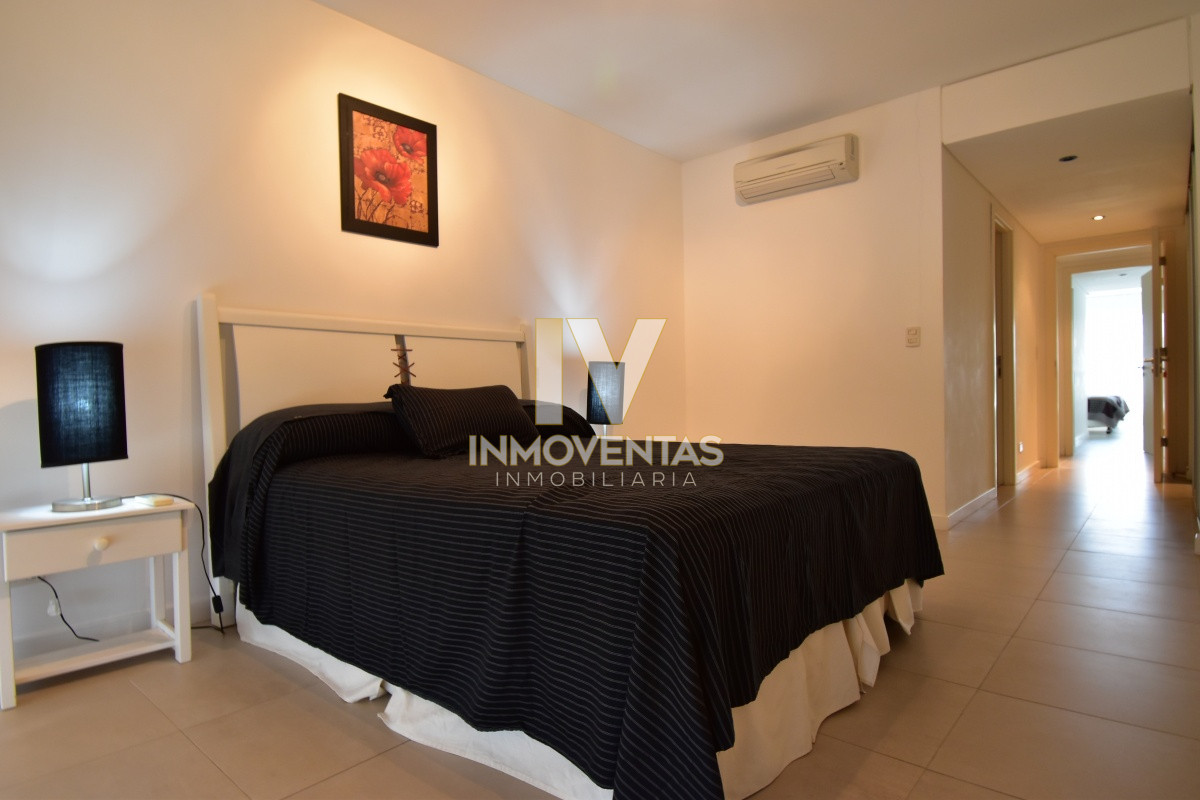 Apartamento ID.190 - Apartamento Alquiler Le Parc II, Punta del Este 