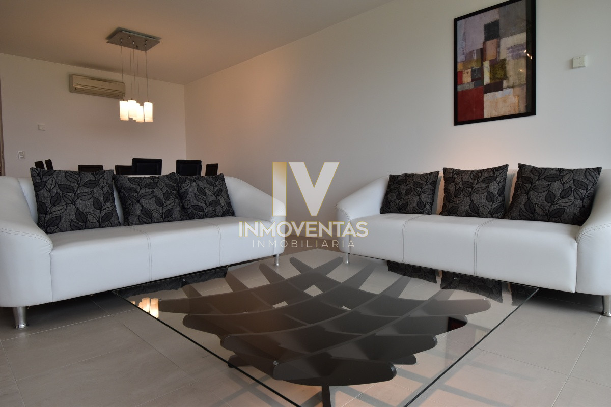 Apartamento ID.190 - Apartamento Alquiler Le Parc II, Punta del Este 