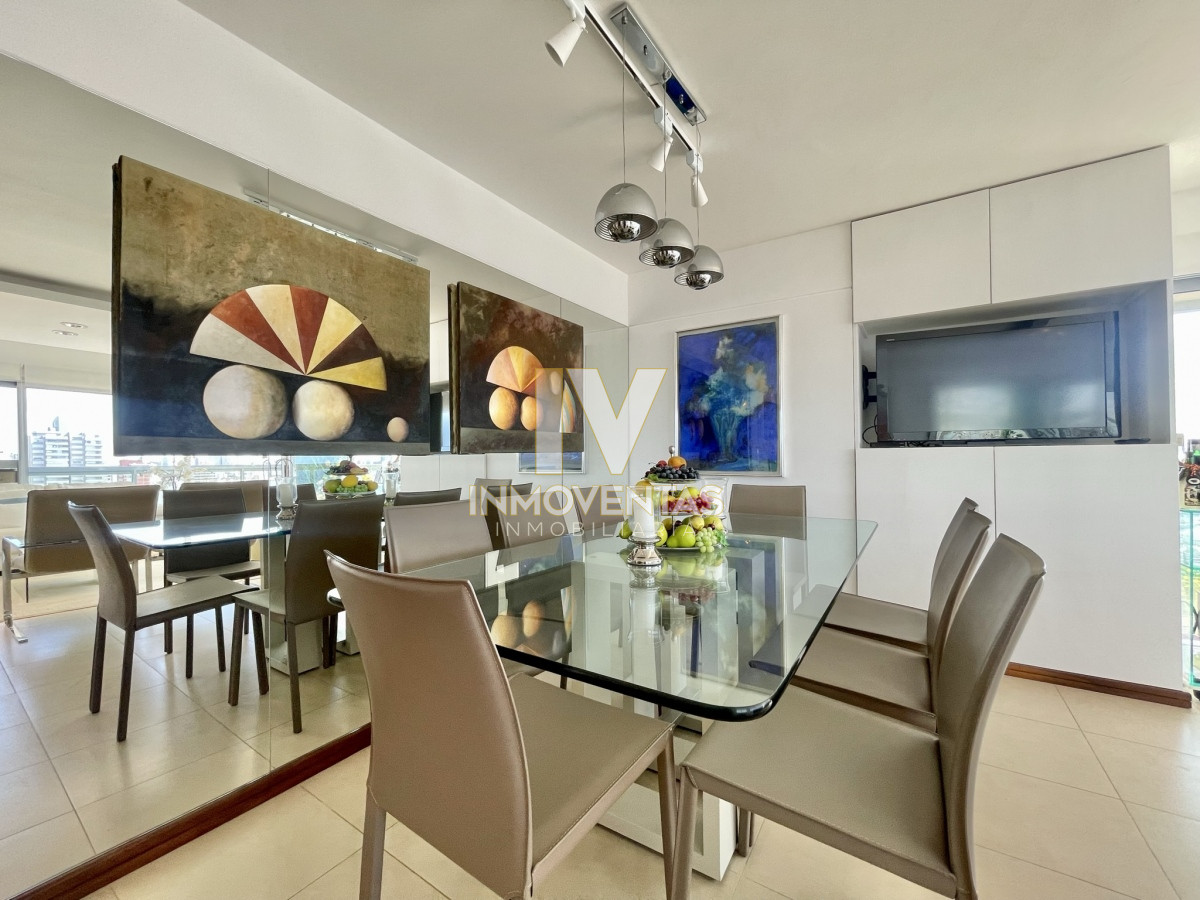 Apartamento ID.4560 - Apartamento en venta en Península con impresionantes vistas.