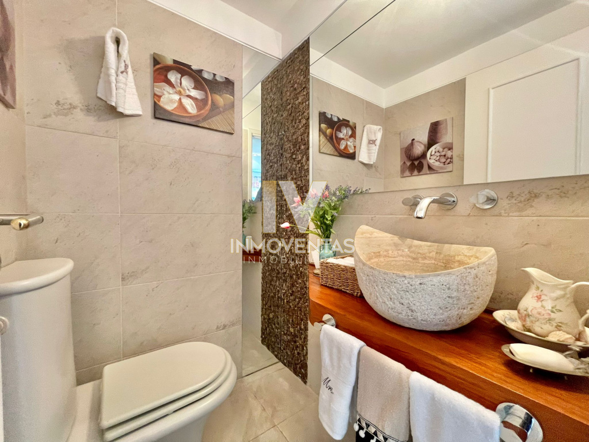 Apartamento ID.4560 - Apartamento en venta en Península con impresionantes vistas.