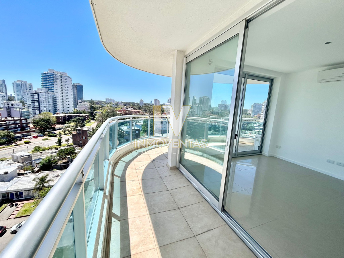 Apartamento ID.4707 - Moderno apartamento en venta de 3 dormitorios.