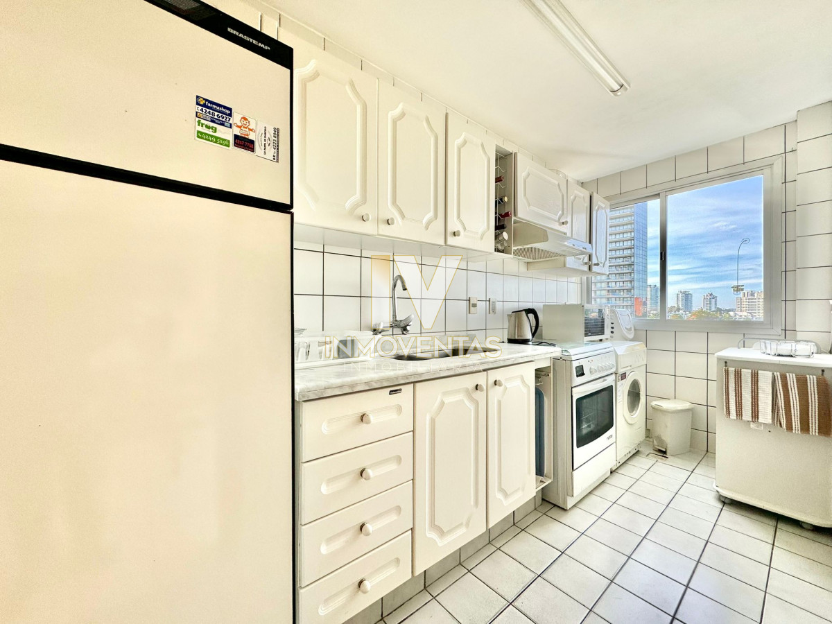 Apartamento ID.4628 - Apartamento de dos dormitorios en venta Playa Mansa