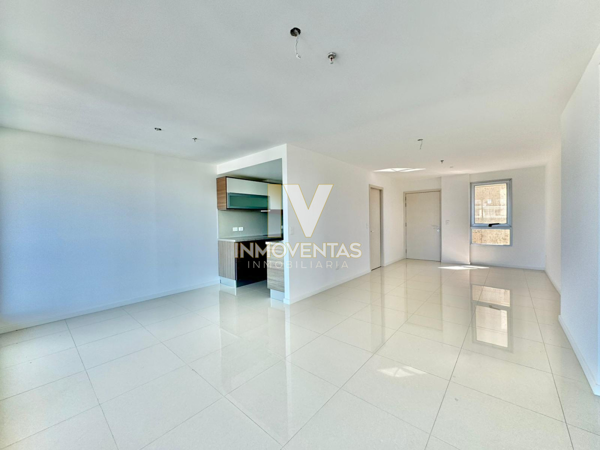 Apartamento ID.4454 - Apartamento de tres dormitorios en venta en Roosevelt, Punta del Este