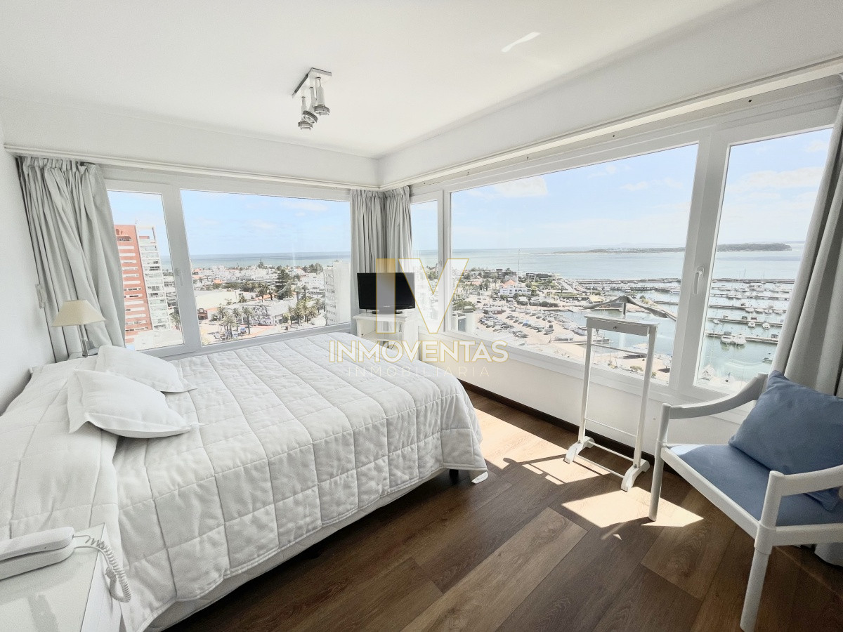 Apartamento ID.4559 - Fontemar Punta del Este Apartamento de 4 dormitorios con vista al puerto en venta