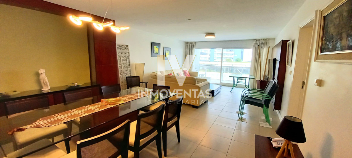 Apartamento ID.4704 - Apartamento en Brava, 3 dormitorios *