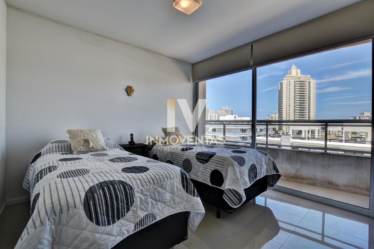 Apartamento ID.4483 - Apartamento en Venta + Sunrise Aidy Grill  Playa Brava 