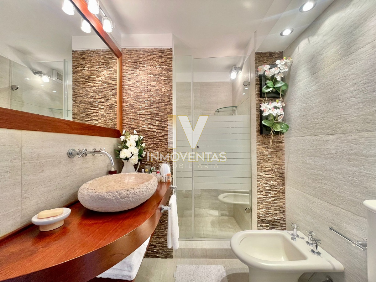 Apartamento ID.4560 - Apartamento en venta en Península con impresionantes vistas.