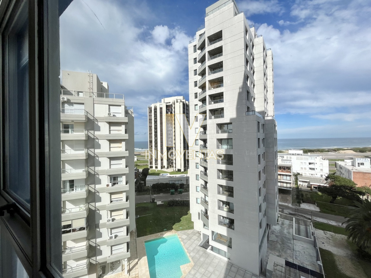 Apartamento ID.4568 - Departamento en Venta en Playa Brava, Punta del Este 