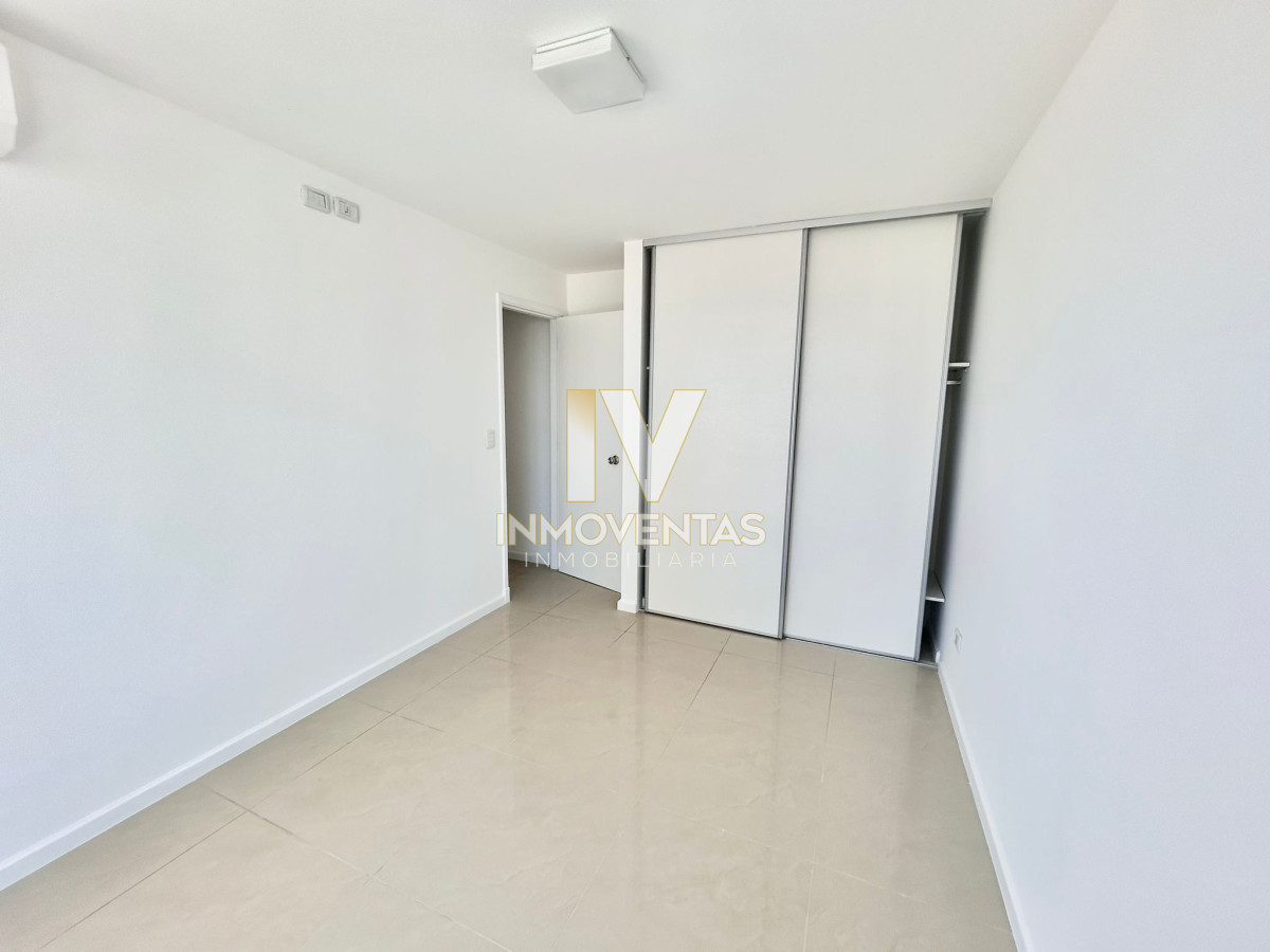 Apartamento ID.4707 - Moderno apartamento en venta de 3 dormitorios.
