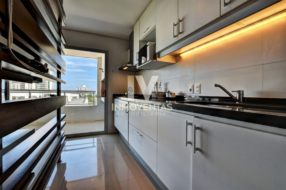 Apartamento ID.4483 - Apartamento en Venta + Sunrise Aidy Grill  Playa Brava 