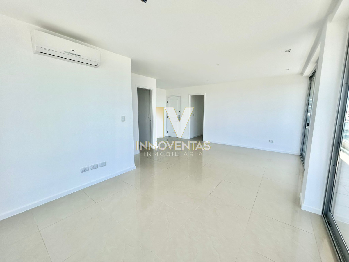 Apartamento ID.4707 - Moderno apartamento en venta de 3 dormitorios.