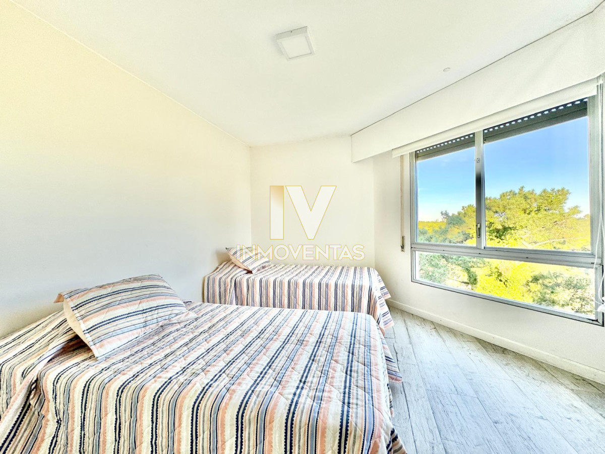 Apartamento ID.4705 - Apartamento en Bora Bora 3 Dormitorios y Dependencia