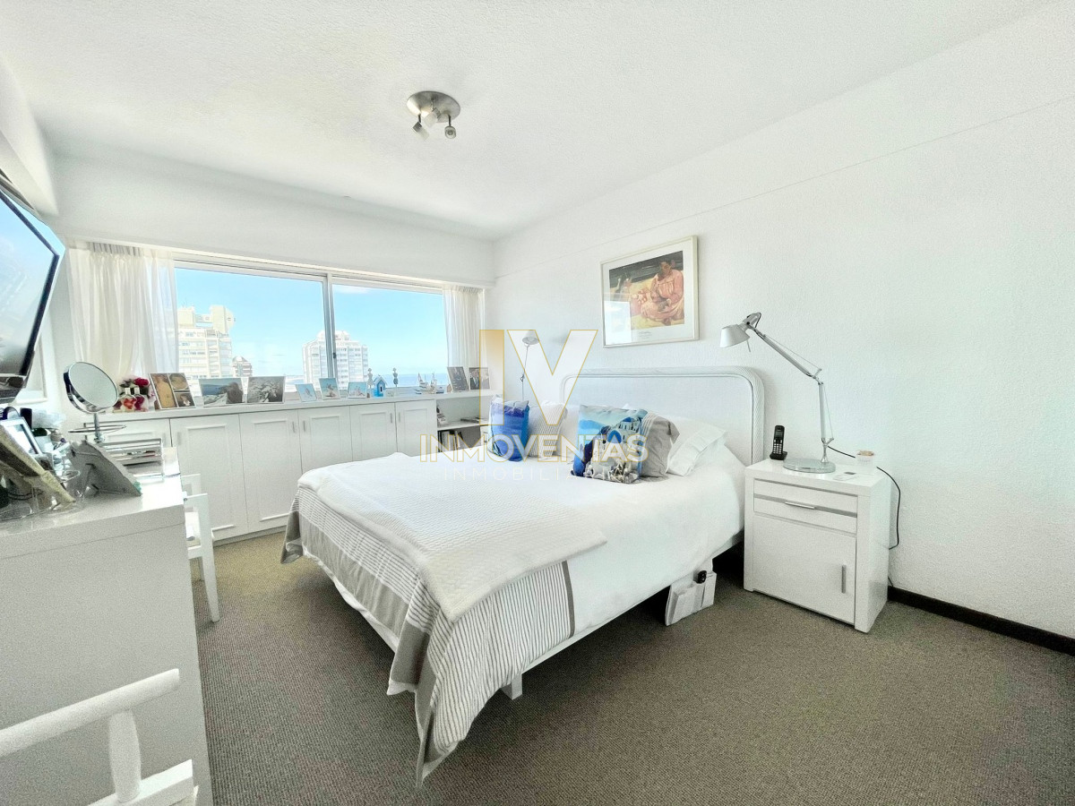 Apartamento ID.4560 - Apartamento en venta en Península con impresionantes vistas.