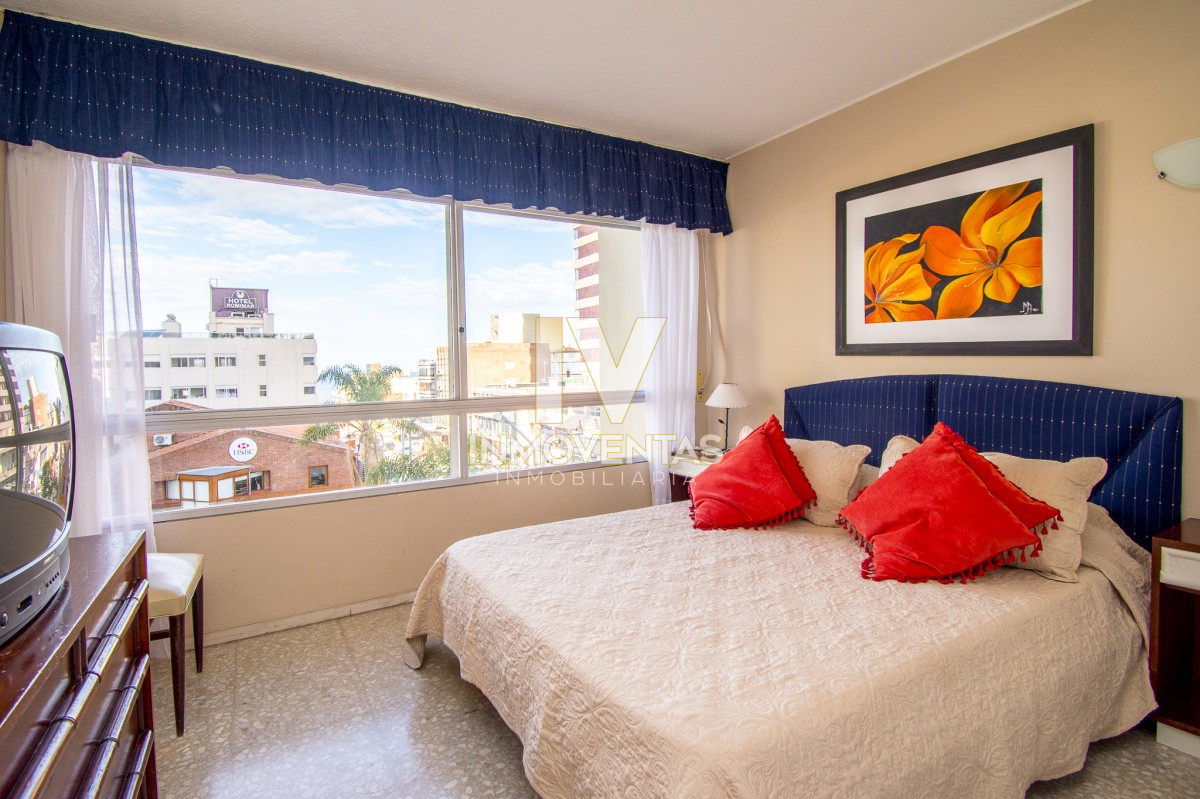 Apartamento ID.4751 - Muy buen apartamento de 3 dormitorios sobre Gorlero - Venta