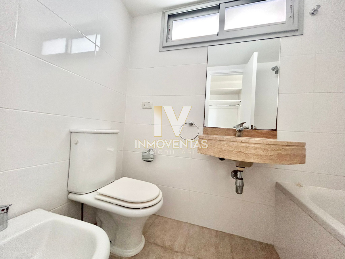 Apartamento ID.4707 - Moderno apartamento en venta de 3 dormitorios.