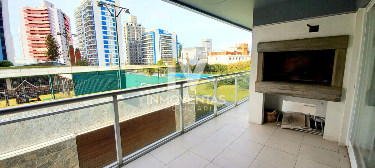 Apartamento ID.4704 - Apartamento en Brava, 3 dormitorios *