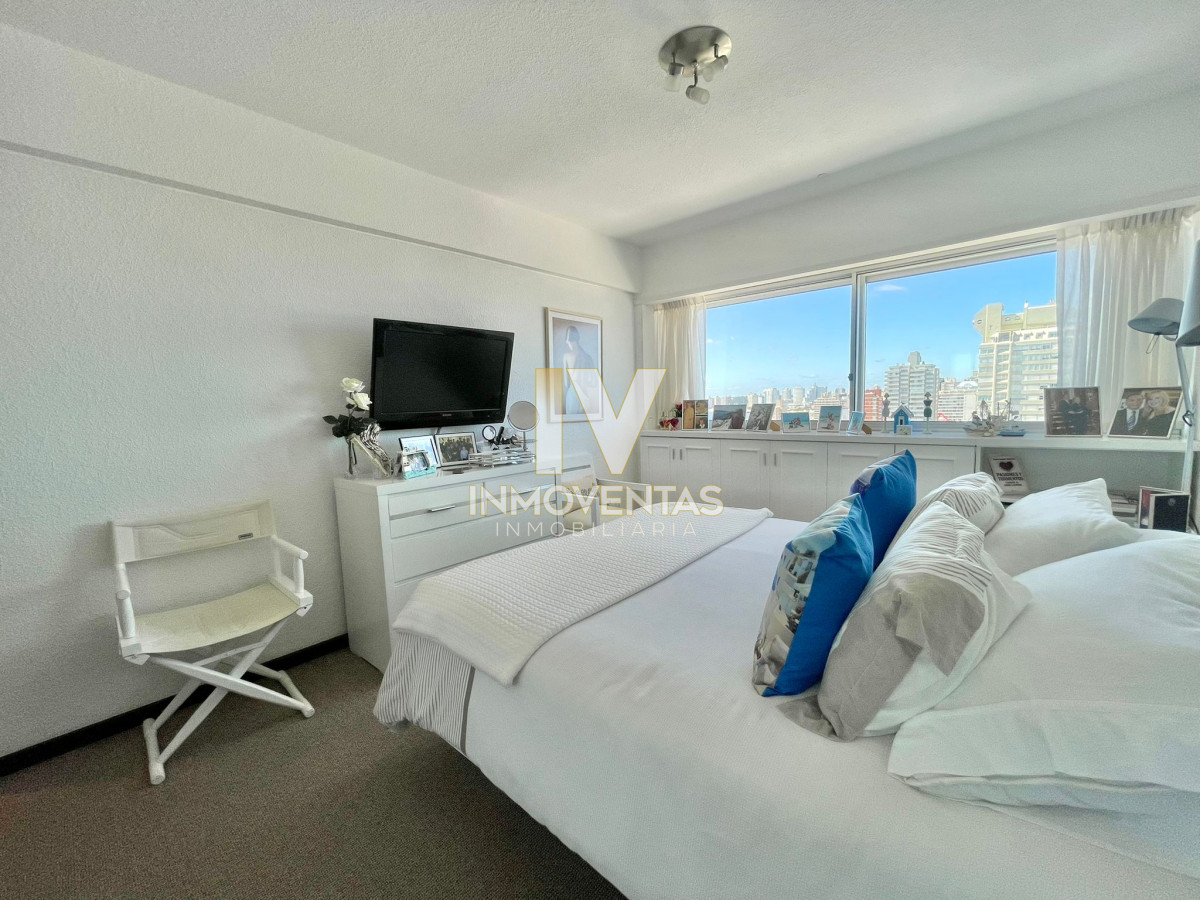 Apartamento ID.4560 - Apartamento en venta en Península con impresionantes vistas.