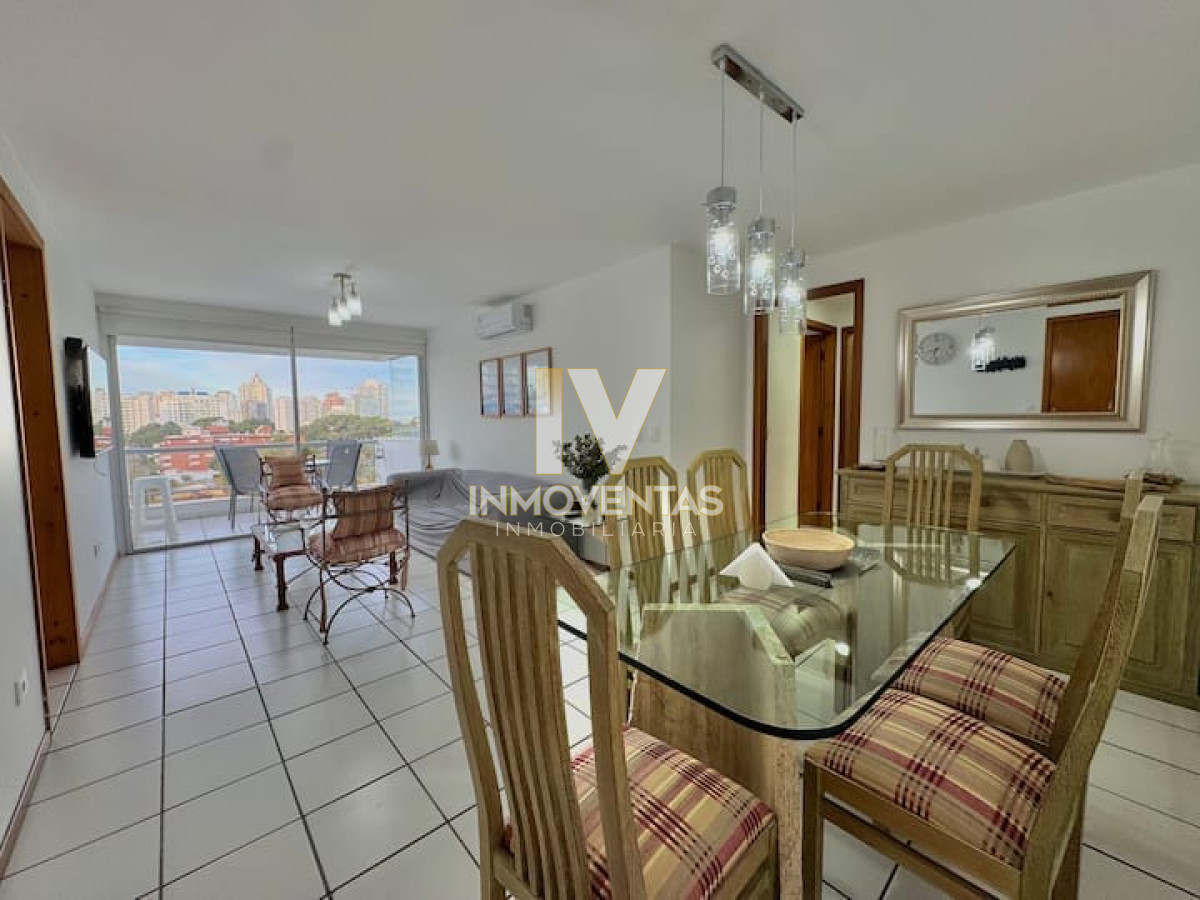 Apartamento ID.4628 - Apartamento de dos dormitorios en venta Playa Mansa