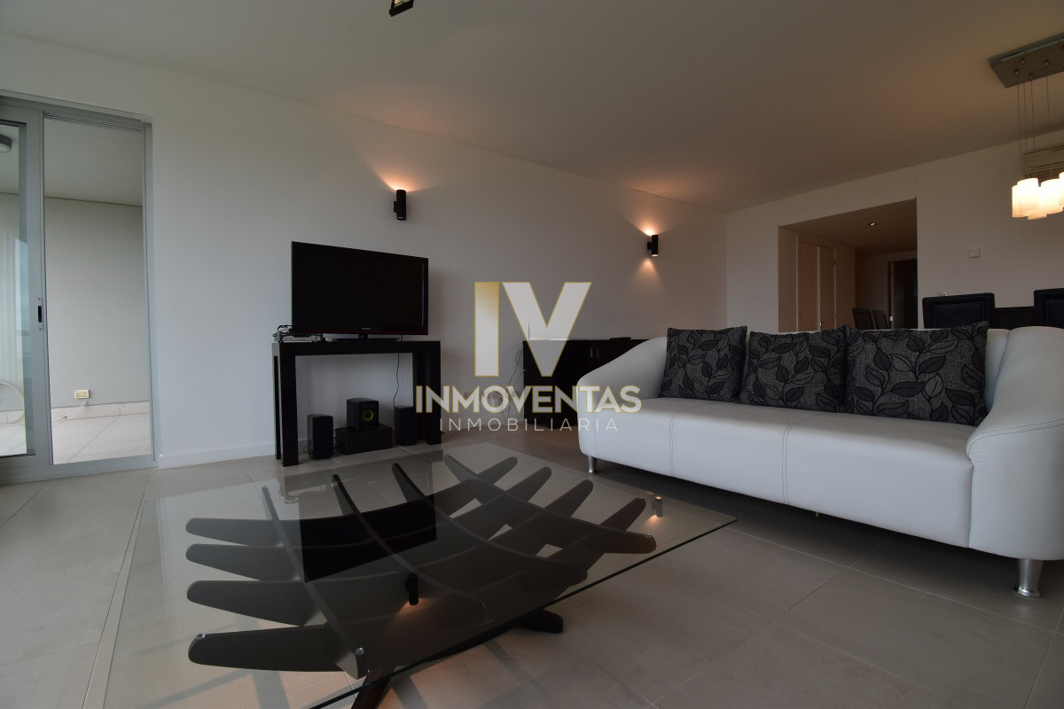 Apartamento ID.190 - Apartamento Alquiler Le Parc II, Punta del Este 