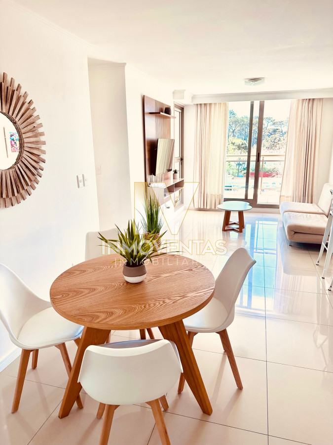 Apartamento ID.4738 - Apartamento de dos dormitorios en venta en Place Lafayette