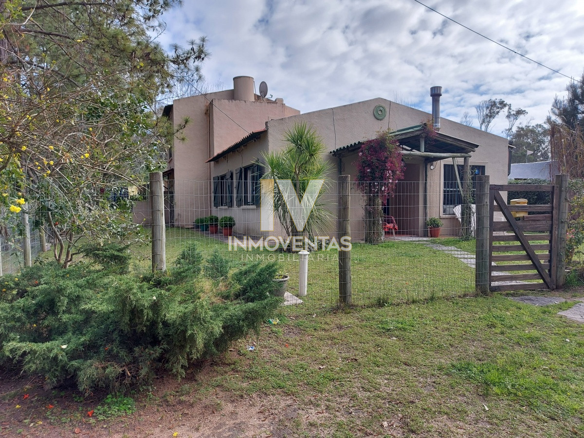 casa en venta en manantiales bs as  - iev4652c